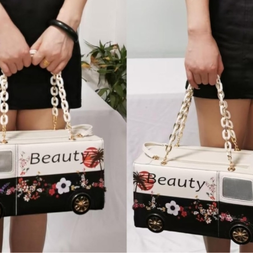 Chic Floral Bus Design Handbag - Black and White - Picture 4 of 5